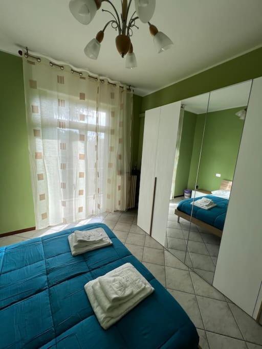 Апартаменти Orio Relax 24H Airport 1 - 3 Minute From Arrival By Bus Бергамо Екстер'єр фото