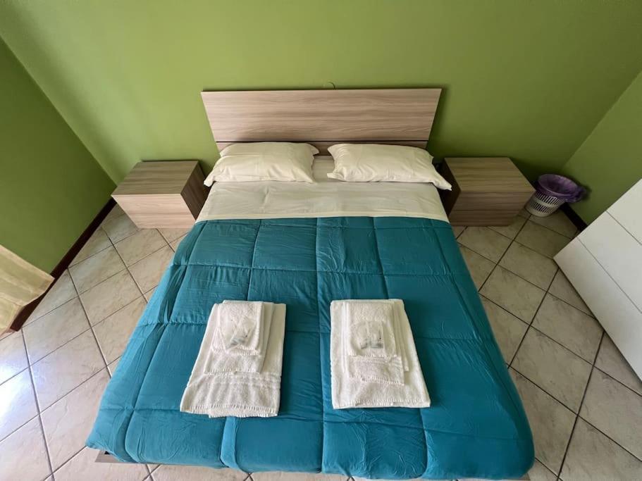 Апартаменти Orio Relax 24H Airport 1 - 3 Minute From Arrival By Bus Бергамо Екстер'єр фото