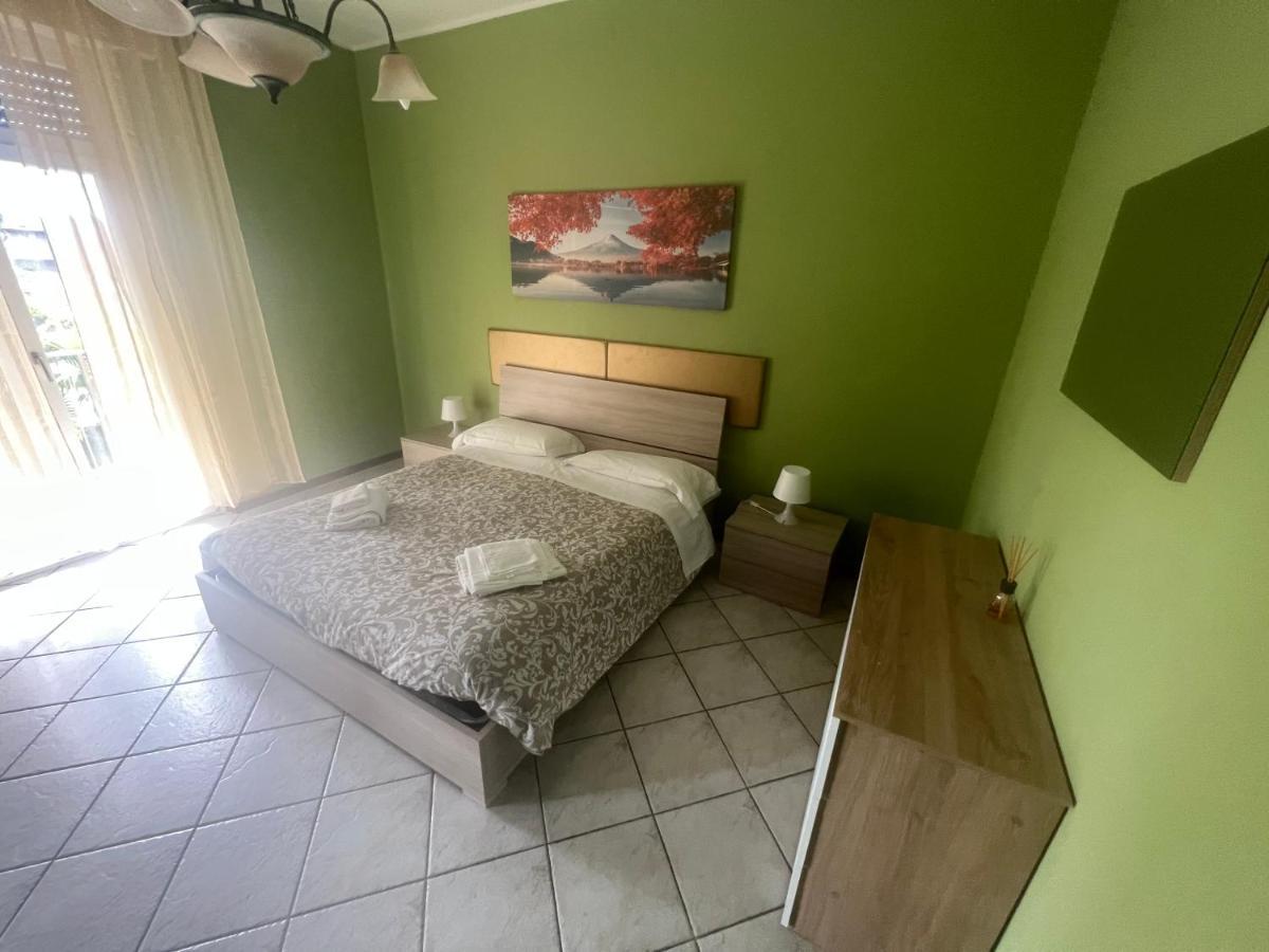 Апартаменти Orio Relax 24H Airport 1 - 3 Minute From Arrival By Bus Бергамо Екстер'єр фото